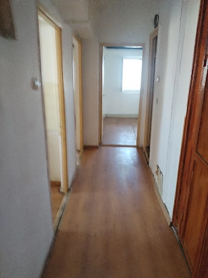 Vând apartament   - imagine 5