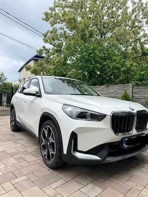 vand bmw X1 