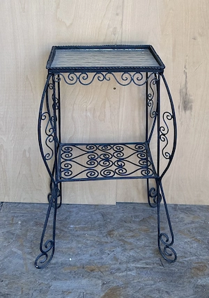 Masuta din fier forjat cu blat de sticla 34x24 cm; Stativ; Suport flori