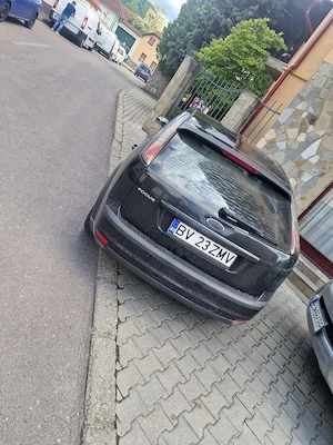 Ford Focus 1.6+ gpl - imagine 5
