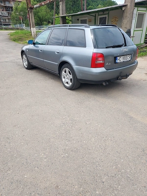 Audi A4 B5 1.9 Tdi an 2000 - imagine 2