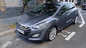 hyundai i30 1.6 benzină  - imagine 1