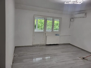 apartament 2 cam de vinzare  - imagine 4