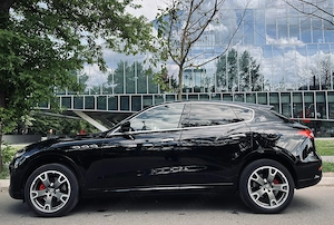 Maseratti Levante Q4 350CP,55000km,panorama,full,TVA deductibil,Euro 6,fara accident,stare perfecta! - imagine 2