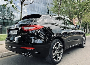 Maseratti Levante Q4 350CP,55000km,panorama,full,TVA deductibil,Euro 6,fara accident,stare perfecta! - imagine 4