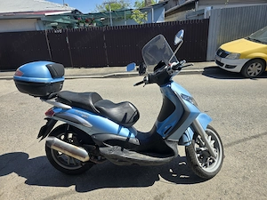 Piaggio Bevrerly 250 ie - imagine 3
