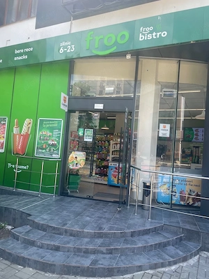 Angajez casier lucrator comercial