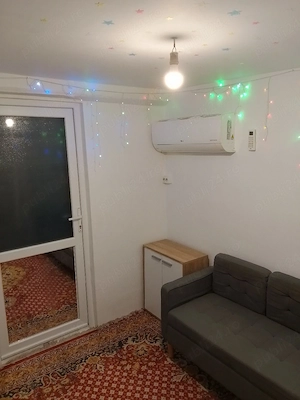 Vând casă în rate.