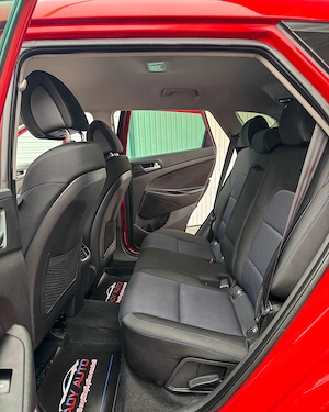 HYUNDAI TUCSON 1,6 BENZINA . Euro 6 . 132 Cp . Vanzare in regim de consignatie .  - imagine 11