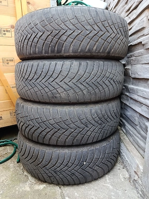 Hankook AllSeason 205 60 R16 - imagine 5