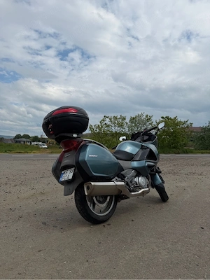 Honda Deauville NT 700 V - imagine 4
