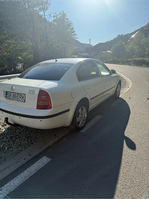 Skoda Superb 2008 1.9tdi 116CP - imagine 5