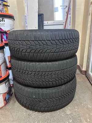 Hankook Iarna 225 60 17  - imagine 2