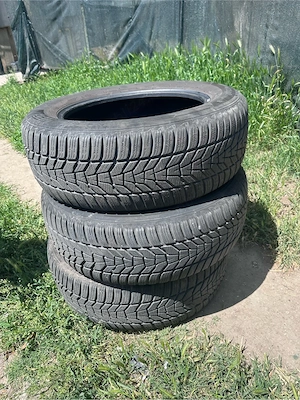 Hankook Iarna 225 60 17  - imagine 4