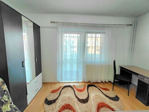 Apartament 2 camere, decomandat , balcon, acces uscatorie,centrala proprie,  zona Pta Marasti - imagine 2