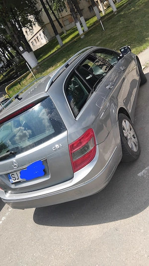 Mercedes-Benz C 200 - imagine 3