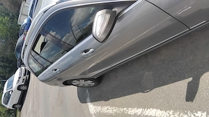 Mercedes-Benz C 200 - imagine 4