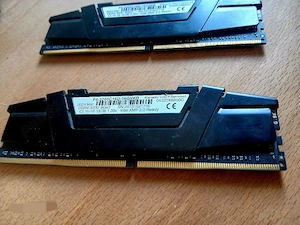 Kit Memorie G.Skill Ripjaws V 16GB (2x8GB) DDR4 3200MHz CL16