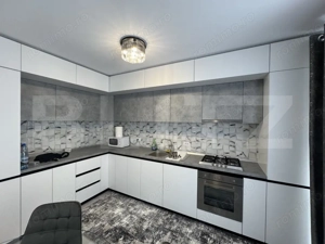 Apartament 2 camere, parcare privata, President Residence - imagine 6