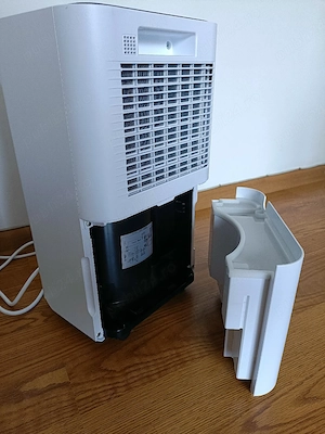 Dezumidificator Turbionaire SENSO N12 WiFi ION, 12 l 24h, Purificare prin Ionizare