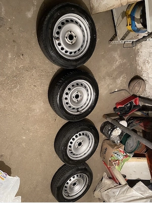 Anvelope Vara 185/65/R15 - imagine 5
