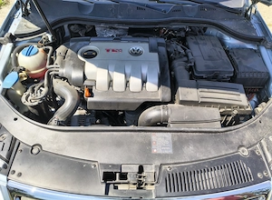 Volkswagen Passat 2.0 tdi - imagine 9