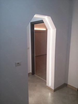 Echipa de Meseriași Amenajări Interioare si Exterioare (Fațade, Izolații)