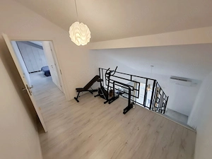 Ap.3 camere - 2 niveluri (scara interioara) - 83mp - bloc nou - mobilat si utilat - parcare inclusa - imagine 11