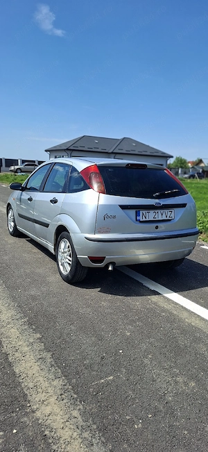 Ford Focus  - imagine 3