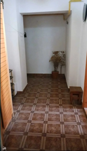 De închiriat - apartament 3 camere in centru - imagine 5