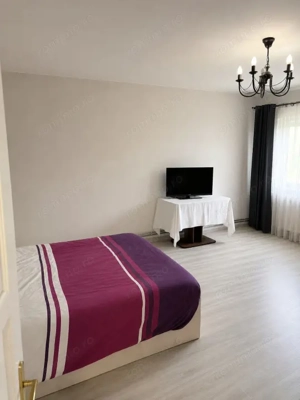 Apartament 3 camere, decomandat, 1 Mai, 80 mp  - imagine 10