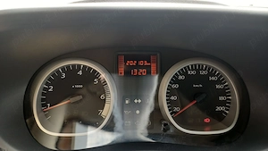 Dacia duster 1.5 dci 110 cai 6 trepte euro 5 Prestige ,aer,jante,cd ,202.000km Import Germania - imagine 8