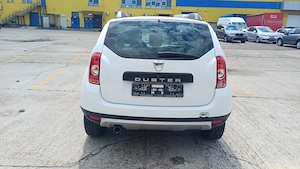 Dacia duster 1.5 dci 110 cai 6 trepte euro 5 Prestige ,aer,jante,cd ,202.000km Import Germania - imagine 7