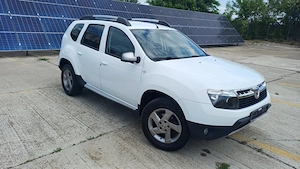 Dacia duster 1.5 dci 110 cai 6 trepte euro 5 Prestige ,aer,jante,cd ,202.000km Import Germania - imagine 3