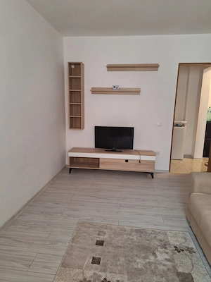 Închiriez apartament cu 2 camere in zona Viziru I str.Radu Negru  nr 6 bl 40 sc 2 et 2  - imagine 7