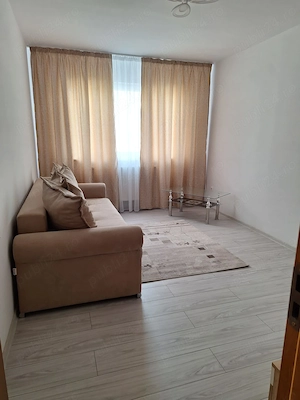 Închiriez apartament cu 2 camere in zona Viziru I str.Radu Negru  nr 6 bl 40 sc 2 et 2  - imagine 2