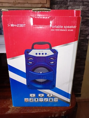 vand boxa portabila mica noua 