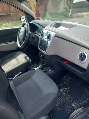 Dacia Lodgy - imagine 3