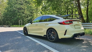 Honda Civic Type R 2024, km 4158, 329 CP, garantie, primul proprietar de nou - imagine 2