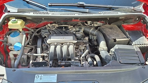 VW Caddy 1.6 benzina 102 cp 2010  - imagine 8
