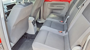 VW Caddy 1.6 benzina 102 cp 2010  - imagine 10