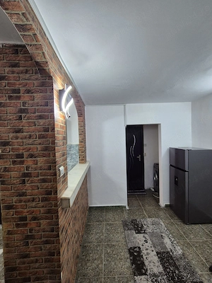 Apartament de inchiriat complet mobilat si utilat - imagine 2