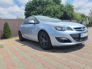Opel Astra J 2017, Turbo 6+1 manual