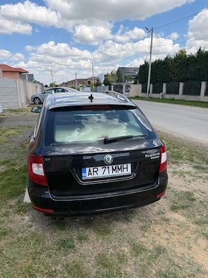  SKODA SUPERB 2 din 2012  ,1,6 TDI GREENLINE ,model deosebit cu dotări ,piele crem - imagine 3