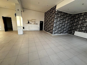 schimb vand spatiu comercial 12mp 