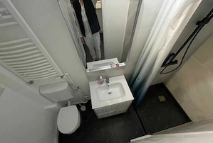 baba novac cutezatorilor bloc tip casuta - imagine 5