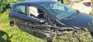 Dezmembrez Opel Corsa