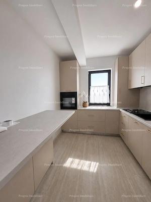 Ap 2 camere decomandat, 53 mp, bucătărie închisă, loc de parcare inclus - 95.000 Euro - imagine 3