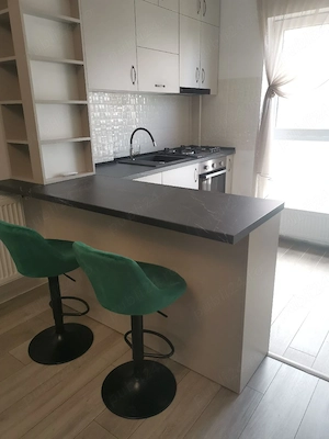 Inchiriez Apartament   garsoniera, Metrou  Aparatorii Patriei, Sector 4 - imagine 3