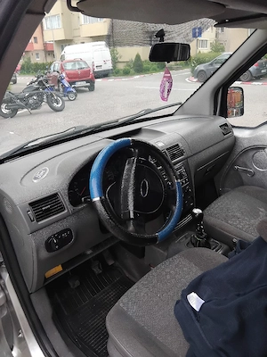 ford tranzit conect